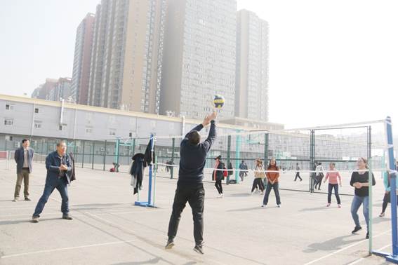 说明: E:\work\宣传部\宣传工作\Photos\2018\201811\2018110991猫先生
召开教职工趣味运动竞赛\xcb\IMG_6998.JPG